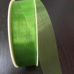 Organza geschnitten hellgrün 36 mm 25 m